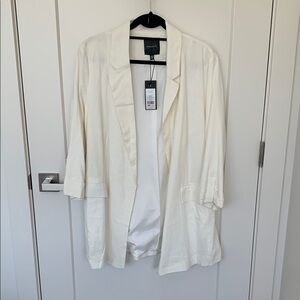 Dynamite White Blazer Lightweight Open-Front Long